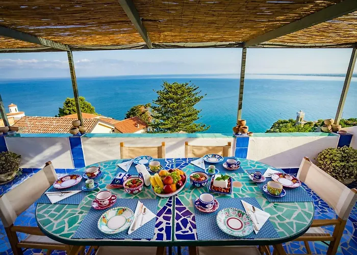 Borgo dei Saraceni - Domus Indomita
