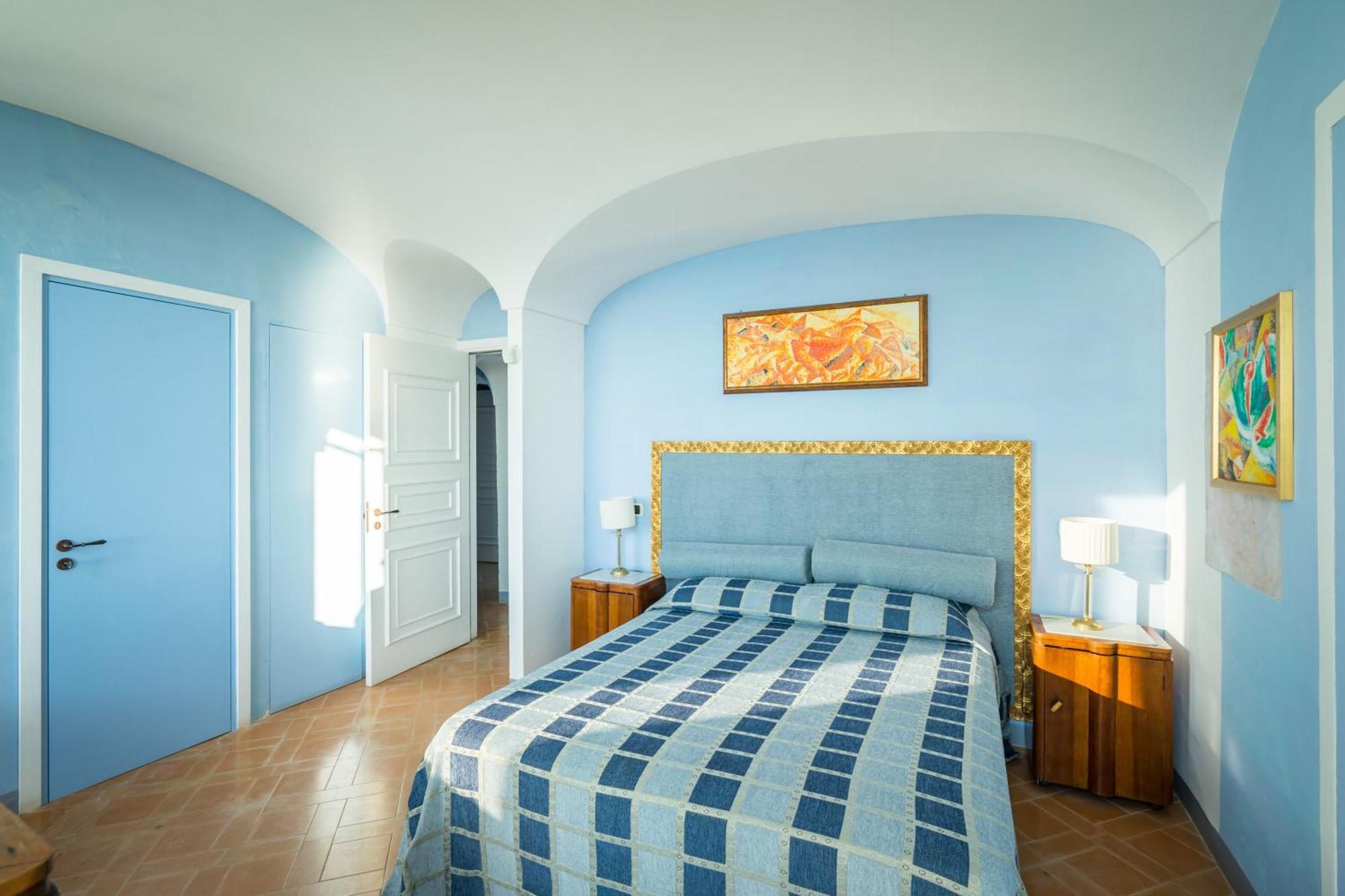 Borgo Dei Saraceni - Domus Indomita Bed & Breakfast
