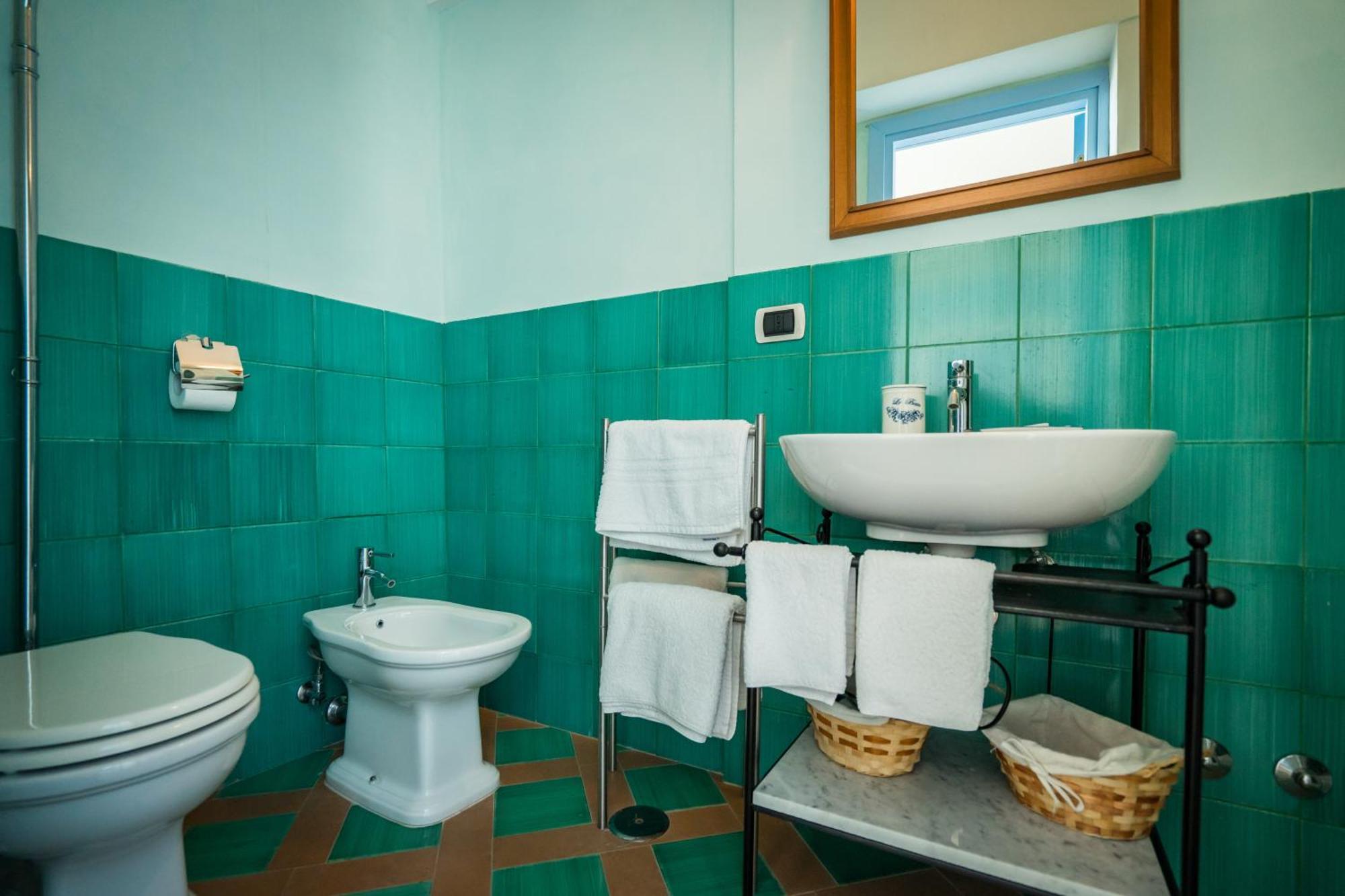 Bed & Breakfast Borgo Dei Saraceni - Domus Indomita 2*