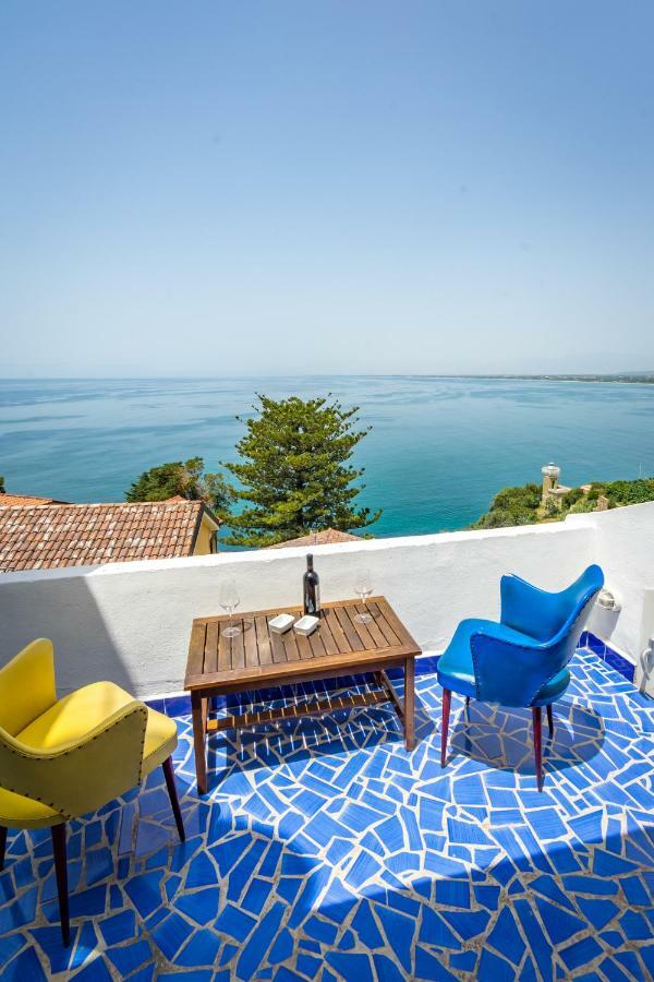 Borgo Dei Saraceni - Domus Indomita Bed & Breakfast